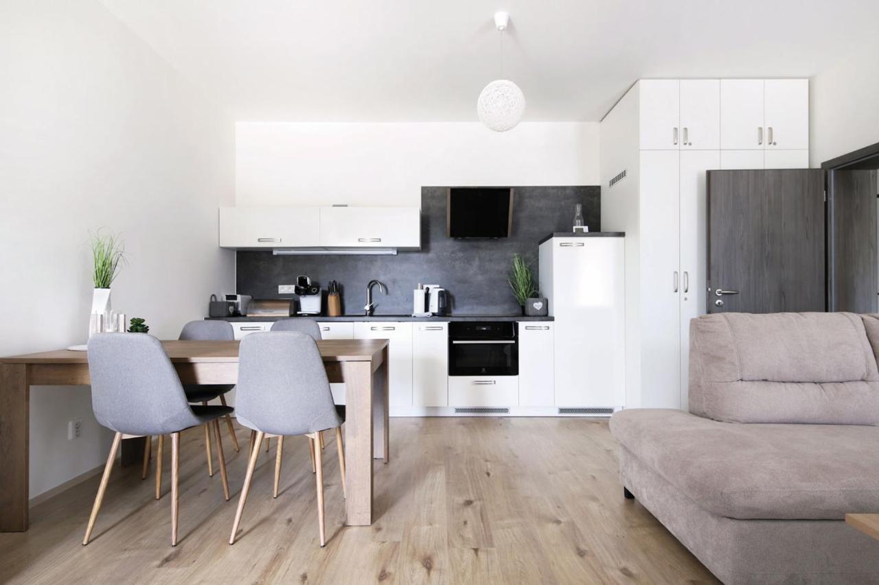 Mountain Apartments Klinovec Hexagon Loučná pod Klínovcem Extérieur photo