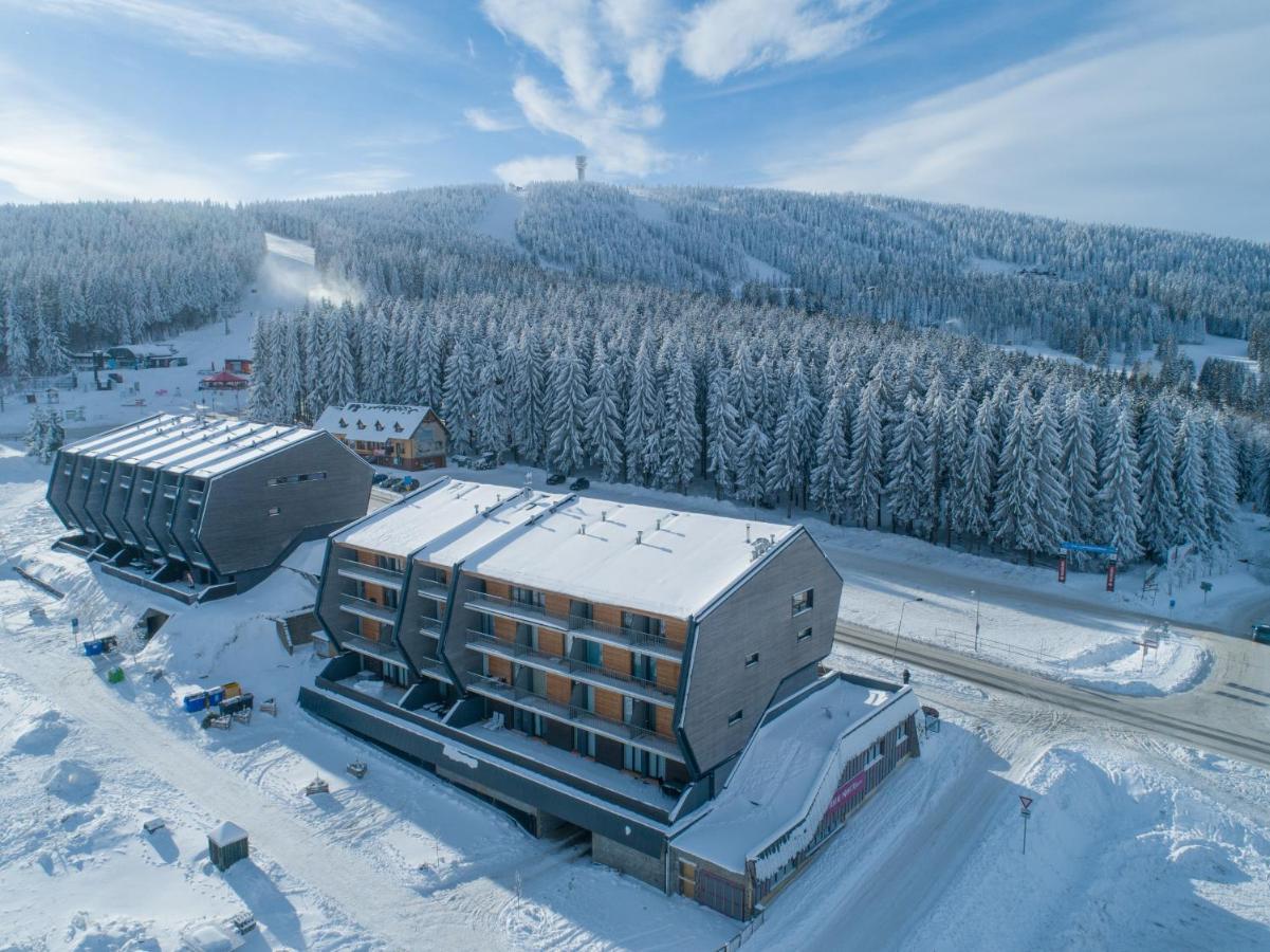Mountain Apartments Klinovec Hexagon Loučná pod Klínovcem Extérieur photo