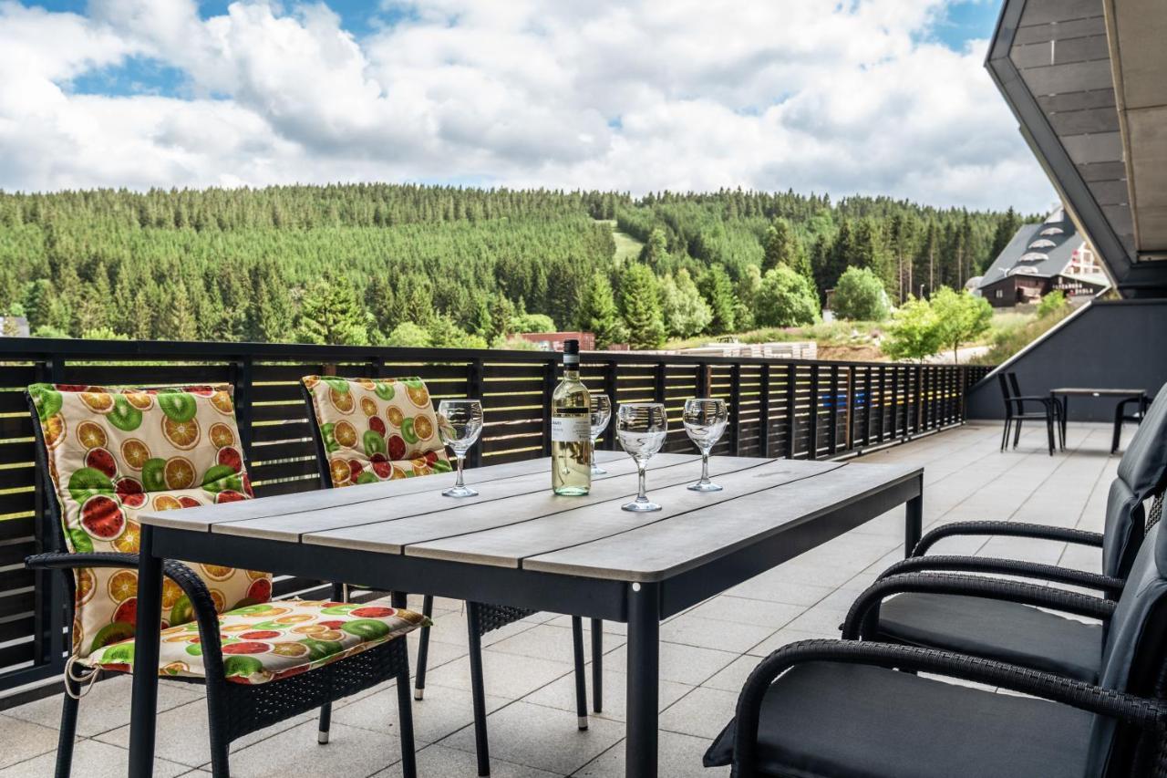 Mountain Apartments Klinovec Hexagon Loučná pod Klínovcem Extérieur photo