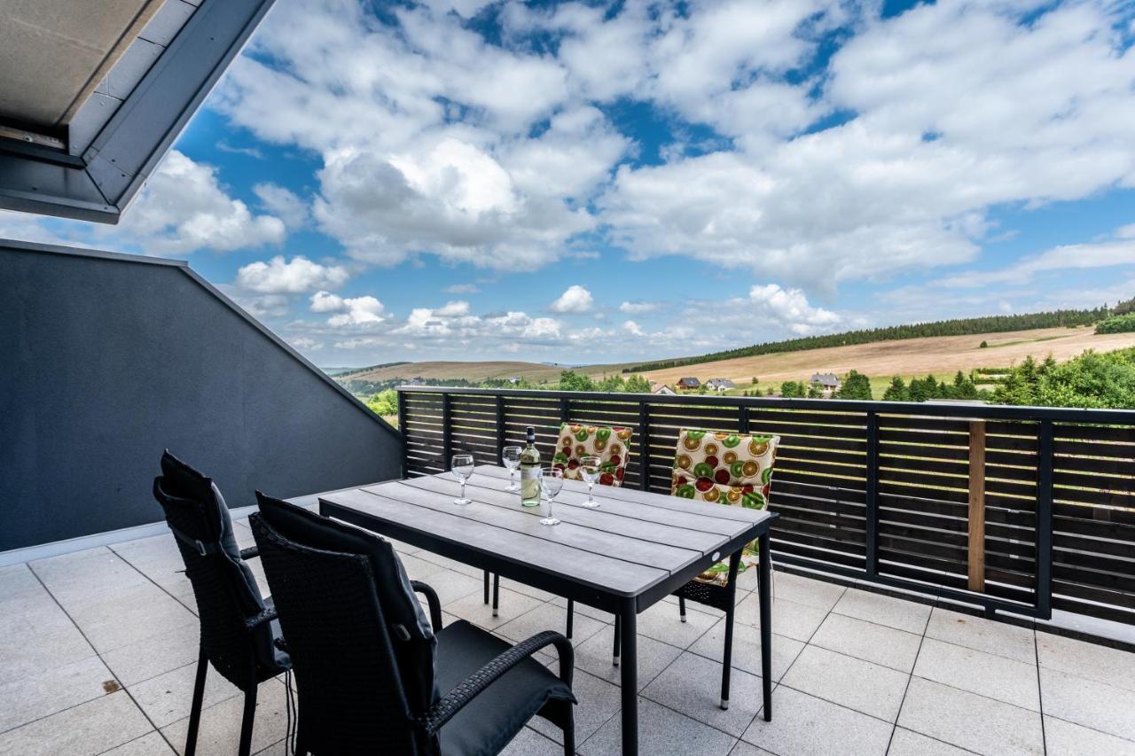 Mountain Apartments Klinovec Hexagon Loučná pod Klínovcem Extérieur photo