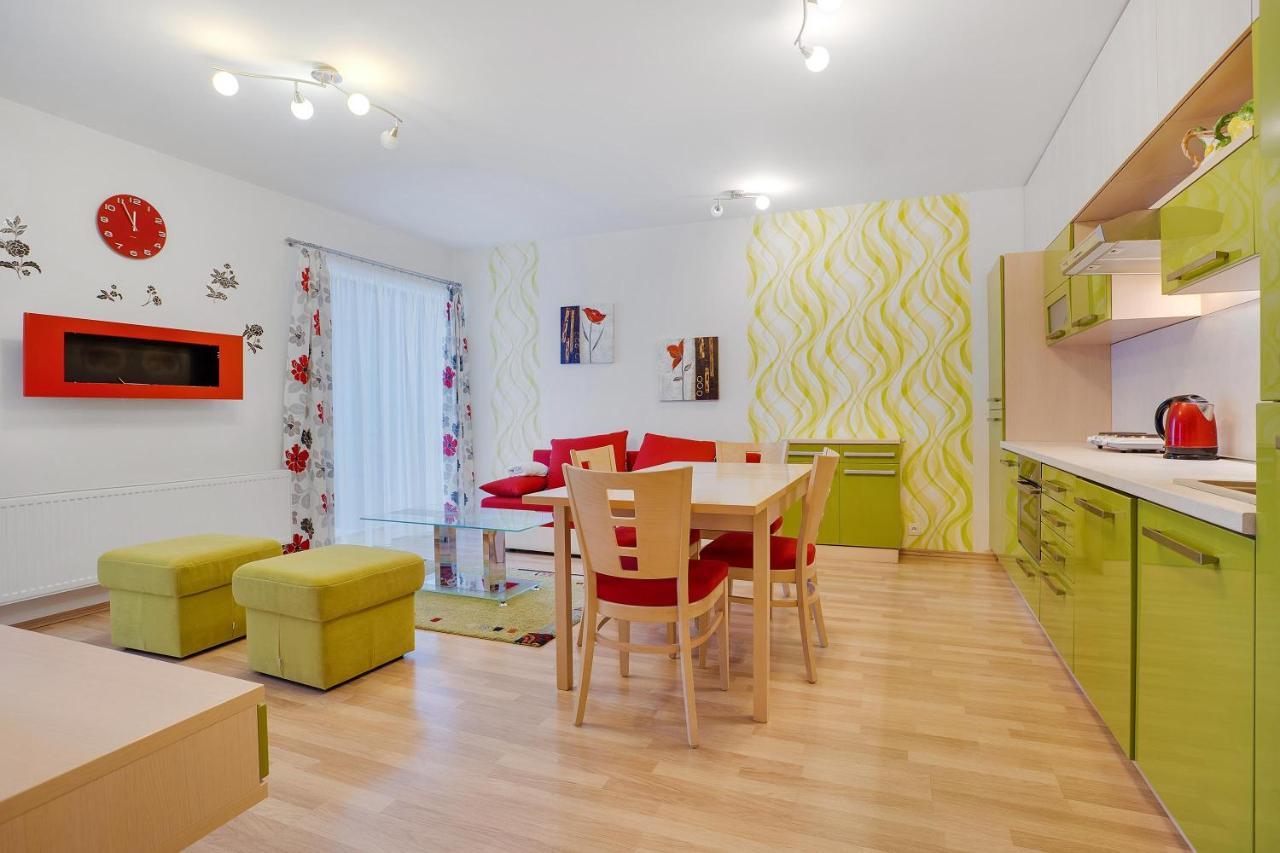 Mountain Apartments Klinovec Hexagon Loučná pod Klínovcem Extérieur photo